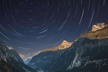 Yıldızlı güzel gece gökyüzü