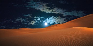 Sahara 'daki çöl manzarası.