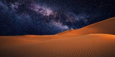 Yıldızlı güzel gece gökyüzü