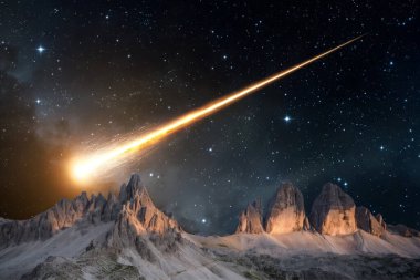 Samanyolu gökyüzünde bir yıldız ve önplanda bir yıldırımla