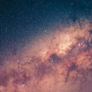 Nebulası olan galaksi. soyut arkaplan