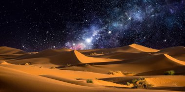 Gece gökyüzünün güzel manzarası