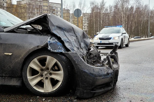 Febbraio 2021 Riga Lettonia Auto Danneggiate Sul Raod Della Città — Foto Stock