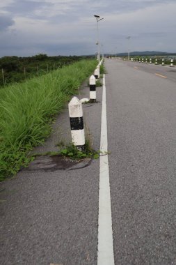 Tayland 'da gündüz vakti yol