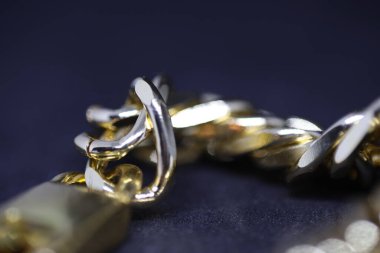 Pırlanta altın yüzük