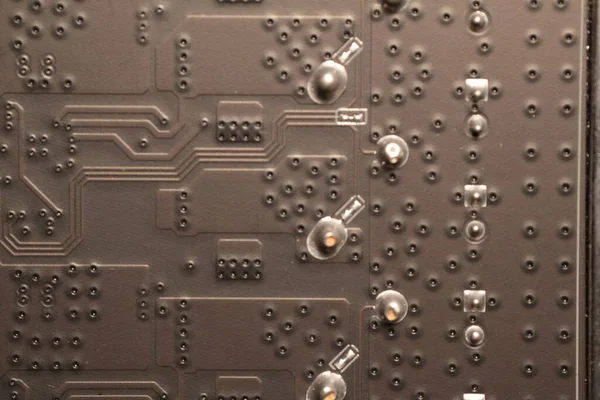 Elektronik devre kartı arkaplanını kapat.