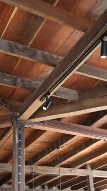 tavan ışıklandırması siyah arkaplan