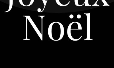 Noel yazıları siyah beyaz arkaplanlı.