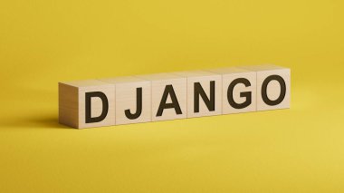 DJANGO iş sözcüğüyle ahşap küpler. Ahşap küplere yakın çekim, İş Konsepti 3D görüntüleme..