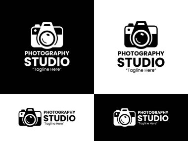 Markalaşma, kimlik ve fotoğrafçılık hizmetleri için tasarlanmış siyah beyaz palette modern bir minimalist kamera sembolü.