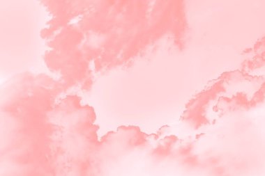 Bulanık bulutlu mercan pembe gökyüzü arkaplanı