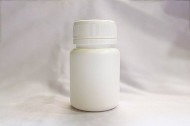 Kaburgalı Beyaz Plastik Ek Şişe