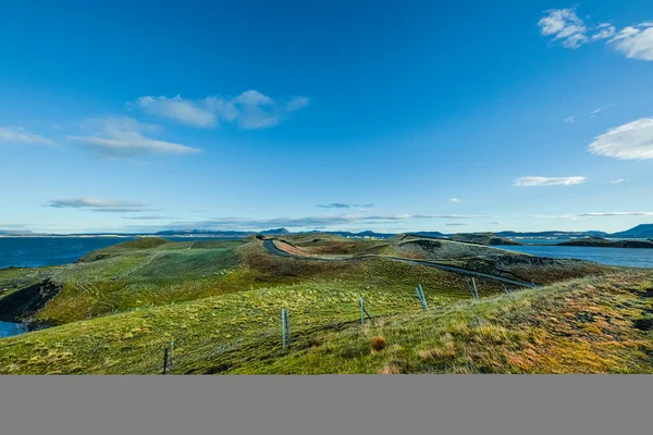 Myvain Gölü, İzlanda - 14 Ekim 2025