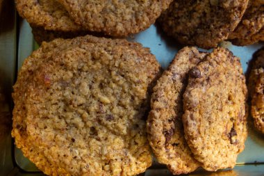 Ev yapımı çikolatalı kurabiye.