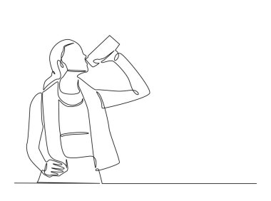 Şişenin ana hatlarından su içen sportif kadın çizim yapıyor. Şişeden su içen Sportif kadının sürekli çizimleri. Düzenlenebilir vuruş.