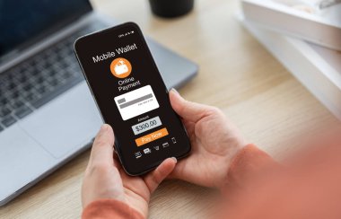 Akıllı telefon ekranında e-cüzdan ile çevrimiçi ödeme, alışveriş için dijital finans teknolojisi, fintech uygulamalı mobil transfer, e-ticaret, mobil bankacılık, dijital cüzdan ve nakitsiz yaşam tarzı