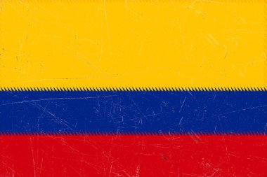 Güçlü kırmızı, mavi ve sarı bantlı sıkıntılı soyut çizimler desenli ve çizik bir yüzey göstererek çarpıcı bir ifade oluşturur..