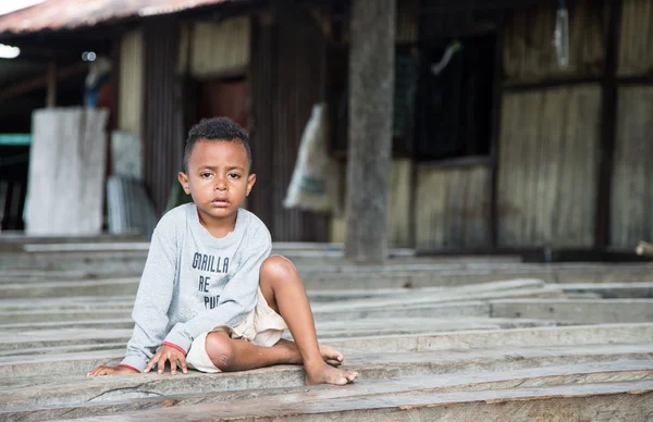 Pequeno Papuan menino — Fotografia de Stock