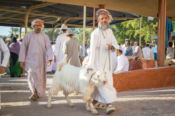 Onun keçi ile Umman adam — Stok fotoğraf