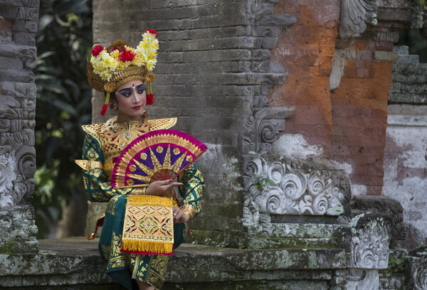 balinese dancer posing for the camera