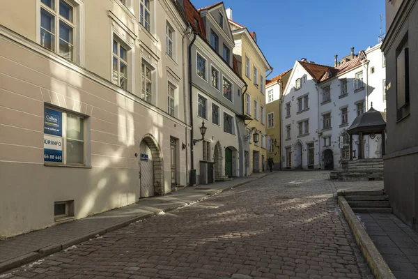 Tallinn Estónia Março 2021 Edifícios Antigos Old Tallinn — Fotografia de Stock