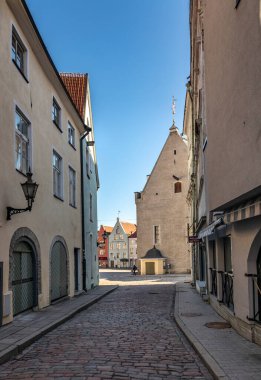 Tallinn, Estonya, 18 Mart 2021, Covid Salgını sırasında Tallinn 'in boş sokakları