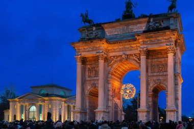 Olimpiyat Brezilyalı sporcu, Milano-Cortina 2026 Kış Olimpiyatları vesilesiyle aydınlandı. Brezilya, Sempione Park 'taki Arco della Pace' de yer almaktadır..