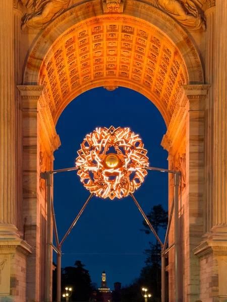 Olimpiyat Brezilyalı sporcu, Milano-Cortina 2026 Kış Olimpiyatları vesilesiyle aydınlandı. Brezilya, Sempione Park 'taki Arco della Pace' de yer almaktadır..