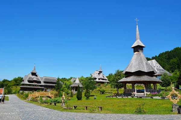 Romanya, Maramures Barsana Manastırı