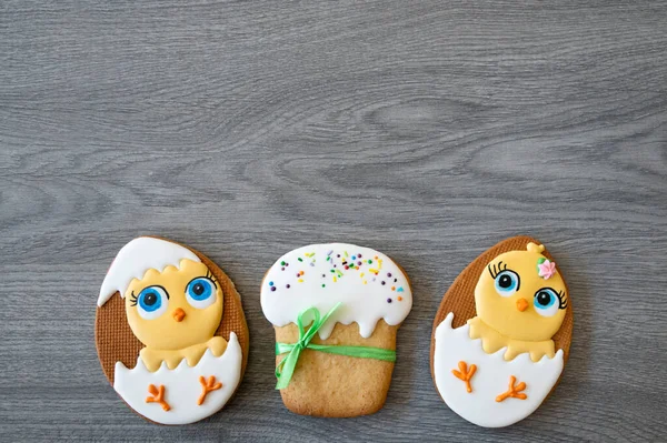 Cookies Form Easter Cakes Chick Eggs Gray Wooden Surface Table — Stock Photo, Image