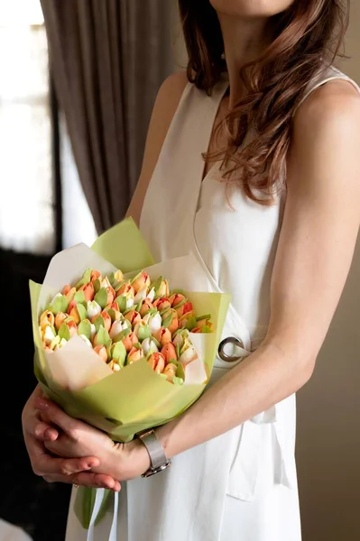 Girl Holding Bouquet White Orange Tulips Flowers Made Marshmallows Accent — Stock Photo, Image