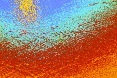 Dalgalanan suyla etkileşen ışığın oluşturduğu canlı renk yansımalarıyla soyut su yüzeyi dokuları. Bu yaratıcı, gerçek dışı arka planlar tasarım projeleri, dijital sanat eserleri, duvar kağıtları, afişler, modern görsel kavramlar için uygundur..