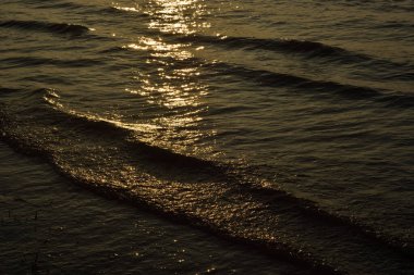 Denizde gün batımı