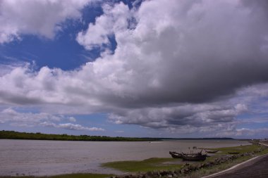Deniz manzarası çok güzel. Doğa