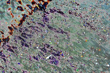 Magenta tonlu soyut mineral dokusunda cesur detaylar var. Kenarlı tasarım, posterler ve yaratıcı markalaşma için mükemmel..