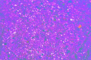 Yüksek çözünürlüklü mor kristal, ışıldayan organik parçacıklar, lüks, dijital sanat ve modern tasarım arka planlarına sahip soyut dokudan esinlenmiştir..