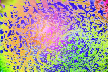 Memphis formlarıyla ışık çok renkli vektör dokusu.