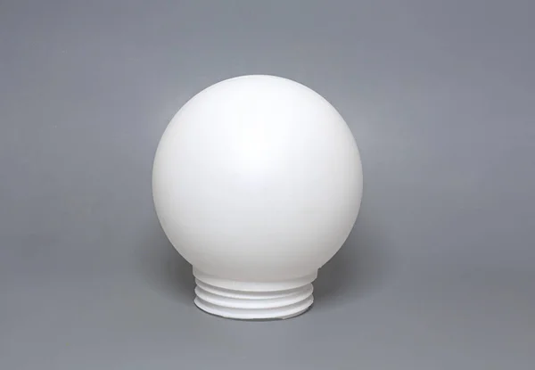 Kerek Fehér Lámpaernyő Szürke Alapon — Stock Fotó