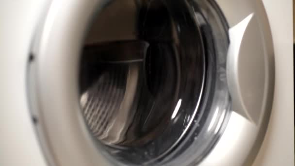 旋转滚筒洗衣机的闭合视频 — 图库视频影像