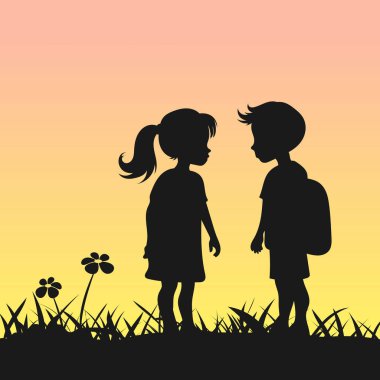 Hafif arka planda siyah çocuk silueti, çimlerin üzerinde duran iki çocuk.