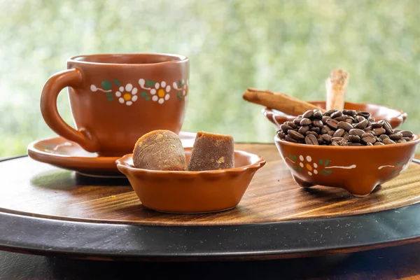 Meksika Cafe de Olla için malzemelerle dolu taşralı bir hayat.