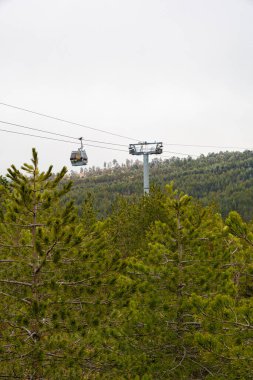 Sırbistan 'ın Zlatibor kayak beldesinde teleferik kabini