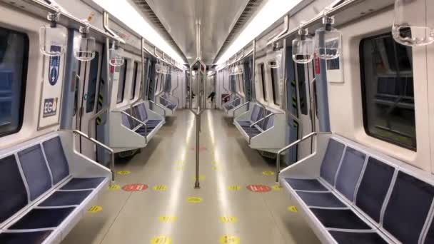 Dezembro 2020 Ancara Turquia Assentos Vazios Corredor Metrô Estação Durante — Vídeo de Stock