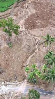 Yağmur suyuna bağlı heyelan