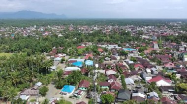 Gün boyunca sinyal vericisi kulesi