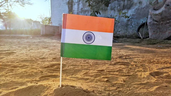 Sláva Znamení Indické Národní Vlajky Detailní Zemi Velkým Kolečkem Ashoka — Stock fotografie