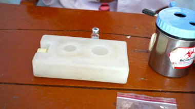 08 Nisan 2021 - Akhepura, Sikar, Hindistan. Hızlı bir COVID-19 Coronavirus test kiti. 2019 nCoV RT PCR tanı kiti. Tıbbi covid donanımları.