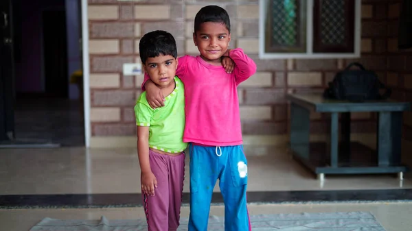 Indian Little Girl Boy Smiling While Doing Yoga Hall Home — Zdjęcie stockowe