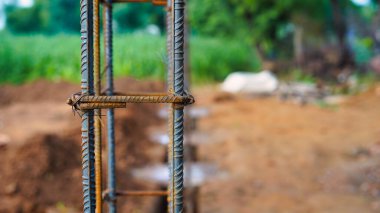 İnşaat işleri Jaipur, Hindistan 'a gidiyor. Kırsal Hindistan manzarası.