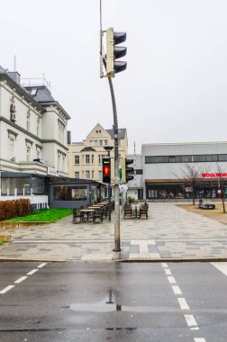 LETMATHE, GERMANY 16 YAZ YAZ Kelime Mağazası Dış tabelası sokak tabelasıyla